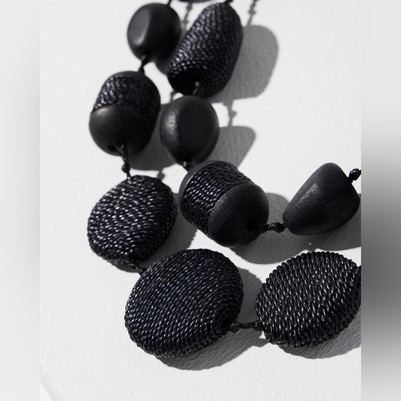 Chico’s Black Multistrand Necklace - Picture 3 of 7